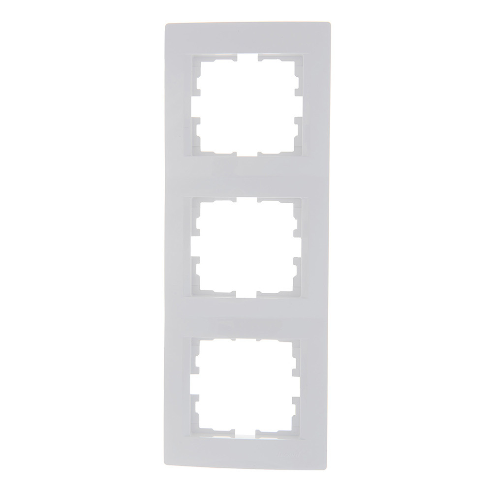 original-27921.jpg Рамка Lezard Karina трехместная белая (707-0200-153) — изображение 1