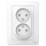 Розетка Systeme Electric Blanca встраиваемая белая со шторками (BLNRS000121)