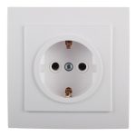 Розетка Svet встраиваемая белая (0216-00101)